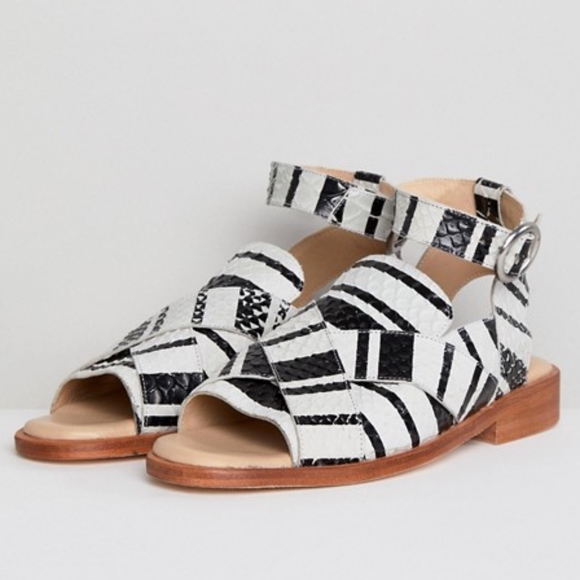 Free People Shoes - Free People "Catalina" Black & White Sandal [10M]